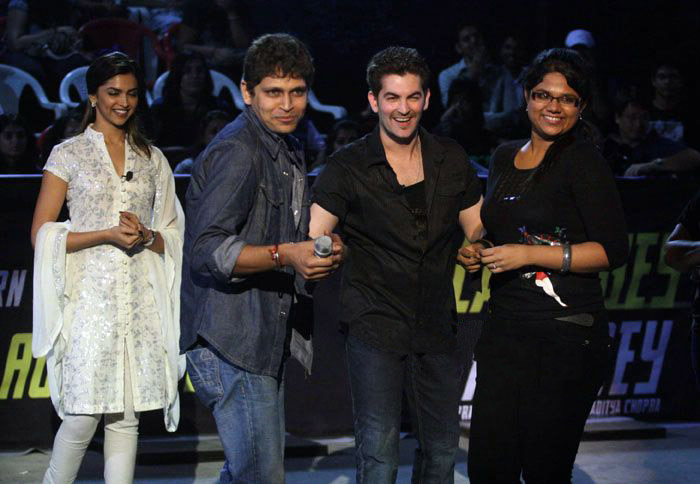 Neil Nitin Mukesh - Untitled Gallery | Picture 16693